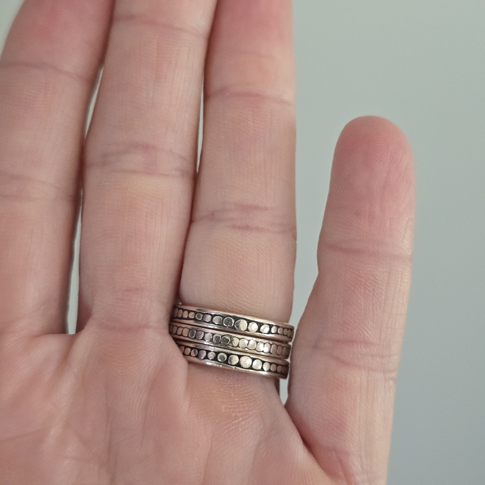 Silver Heart Ring Set - Picture 4 of 4